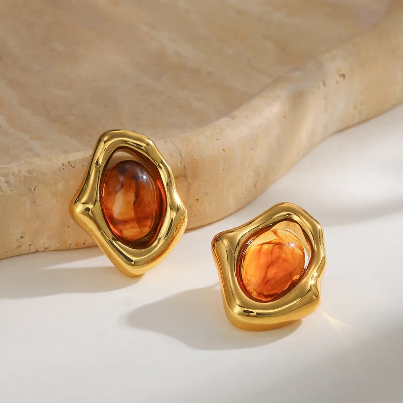 Aretes Resin Glow – Piedra Colorida en Oro